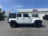 Used 2014 Jeep Wrangler Unlimited Sahara image 2