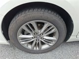 Used 2016 Toyota Camry SE image 3