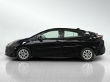 Used 2017 Toyota Prius Two image 2