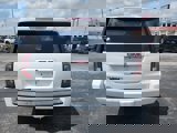 Used 2019 GMC Yukon XL SLT image 4