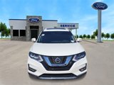 Used 2019 Nissan Rogue SL w/ Premium Package image 2