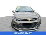 Used 2022 Chevrolet Trax LT w/ LT Convenience Package image 4