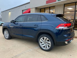Used 2020 Volkswagen Atlas Cross Sport SE image 3