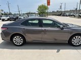 Used 2020 Toyota Camry LE image 6