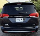 Used 2020 Chrysler Pacifica Limited image 6