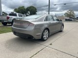 Used 2016 Lincoln MKZ image 4