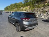 Used 2023 Nissan Rogue SV image 3