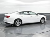 Used 2024 Chevrolet Malibu LT image 3