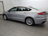 Used 2020 Ford Fusion SE image 3