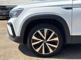 Used 2022 Volkswagen Taos SE image 5