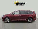 Used 2017 Chrysler Pacifica Limited w/ Advanced Safetytec Group image 2