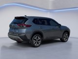 Used 2021 Nissan Rogue SV image 3