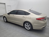 Used 2018 Ford Fusion SE w/ Fusion SE Technology Package image 3