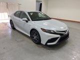 Used 2023 Toyota Camry SE image 2