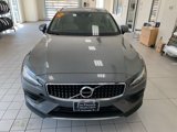 Certified 2020 Volvo V60 T5 Cross Country w/ Protection Package Premier image 2