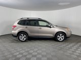 Used 2015 Subaru Forester 2.5i Premium w/ All-Weather Package image 5