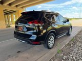 Used 2019 Nissan Rogue SV image 3