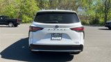 Certified 2024 Toyota Sienna Platinum image 5