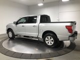 Used 2018 Nissan Titan SV w/ SV Convenience Package image 4