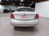 Used 2000 Ford Taurus SE image 4