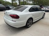 Used 2018 Volkswagen Passat 2.0T R-Line w/ R-Line Lighting Package image 3