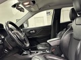 Used 2019 Jeep Cherokee Latitude Plus image 4