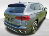 New 2024 Volkswagen Taos SE image 4