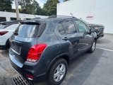 Used 2022 Chevrolet Trax LT w/ LT Convenience Package image 5