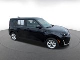 Used 2024 Kia Soul LX w/ Option Group 015 image 2