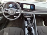 New 2025 Hyundai Elantra SEL image 3