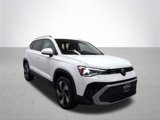 New 2025 Volkswagen Taos SE image 5