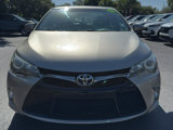 Used 2017 Toyota Camry SE image 2