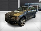 Used 2017 Audi Q5 2.0T Premium Plus w/ Technology Package image 3