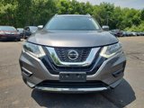 Used 2018 Nissan Rogue SV image 2