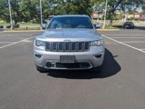 Used 2017 Jeep Grand Cherokee Limited image 2