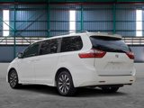 Used 2018 Toyota Sienna LE image 3