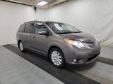 Used 2014 Toyota Sienna AWD image 3