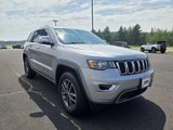 Used 2017 Jeep Grand Cherokee Limited w/ Trailer Tow Group IV image 2