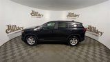 Used 2022 GMC Terrain SLE image 5