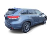 Used 2018 Toyota Highlander SE image 5
