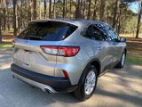 Used 2022 Ford Escape SE image 3