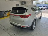 Used 2018 Kia Sportage LX w/ LX Popular Package image 5