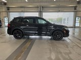 Used 2022 Volkswagen Tiguan SE R-Line image 2