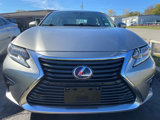 Used 2016 Lexus ES 300h image 4