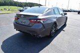 Used 2022 Toyota Camry SE image 3
