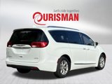 Used 2018 Chrysler Pacifica Limited image 5