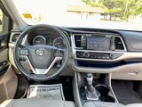 Used 2016 Toyota Highlander XLE image 3