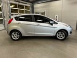 Used 2018 Ford Fiesta SE image 6