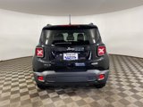 Used 2022 Jeep Renegade Latitude image 2