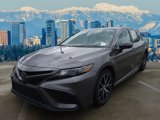 Used 2023 Toyota Camry SE image 3